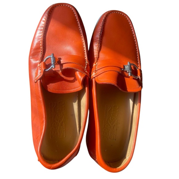 SALVATORE FERRAGAMO ORANGE RUBBER LEATHER LOAFER - Picture 2 of 5